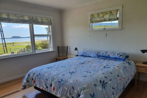 Photo of property in 13 Kawakawa Bay Coast Road, Kawakawa Bay, Papakura, 2585