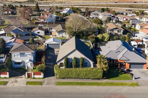 Photo of property in 56 Grimseys Road, Redwood, Christchurch, 8051