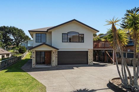 Photo of property in 5 Ocean View Road, Coastlands, Whakatane, 3120