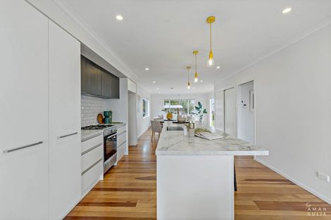 Photo of property in 45 Lynwood Road, New Lynn, Auckland, 0600