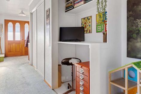 Photo of property in 18 Waenga Drive, Cromwell, 9310