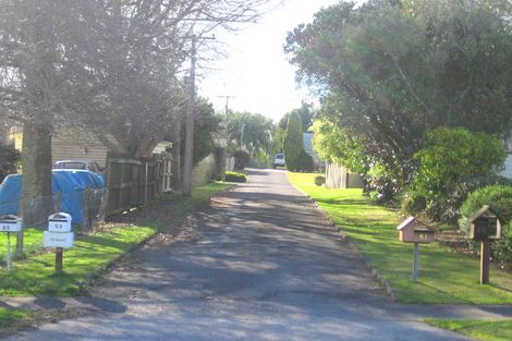 Photo of property in 49 Youngs Road, Papakura, 2110