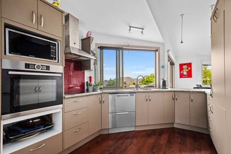 Photo of property in 17 Bodkin Road, Bridge Hill, Alexandra, 9320