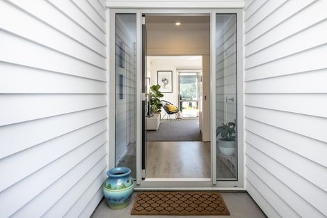 Photo of property in 23 Brownhill Road, Whitford, Manurewa, 2576