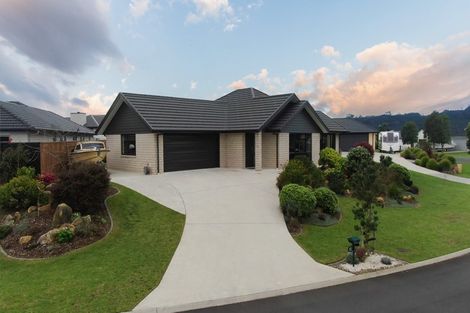 Photo of property in 48 Leeward Drive, Whitianga, 3510