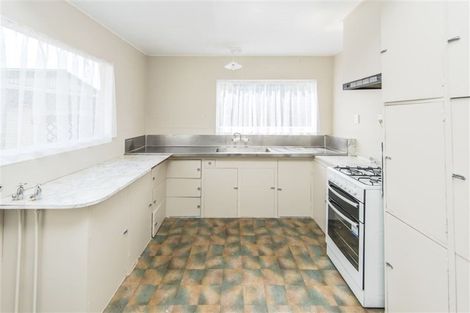 Photo of property in 84 Puriri Street, Gonville, Whanganui, 4501