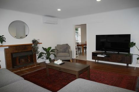 Photo of property in 21 Mazengarb Road, Paraparaumu Beach, Paraparaumu, 5032