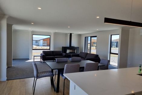 Photo of property in 2 Jimmys Lane, Lake Tekapo, 7999