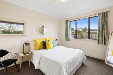 Photo of property in 22 Northgate, Strandon, New Plymouth, 4312