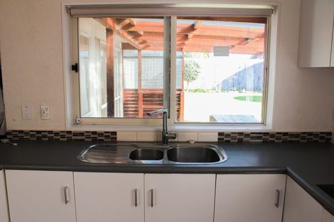 Photo of property in 31 Maurice Borich Place, Henderson, Auckland, 0610