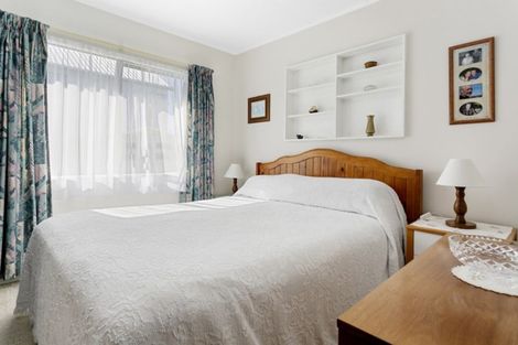 Photo of property in 20 Wembley Place, Richmond Heights, Taupo, 3330