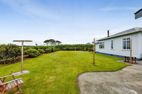 Photo of property in 22 Batten Road, Okaiawa, Hawera, 4671
