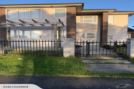Photo of property in 24 Pikao Place, East Tamaki, Auckland, 2016