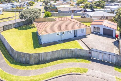 Photo of property in 14 Kotuku Street, Castlecliff, Whanganui, 4501