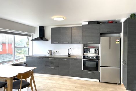 Photo of property in 8/32 Akaroa Drive, Maupuia, Wellington, 6022