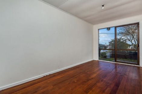 Photo of property in 104a Lake Road, Belmont, Auckland, 0622
