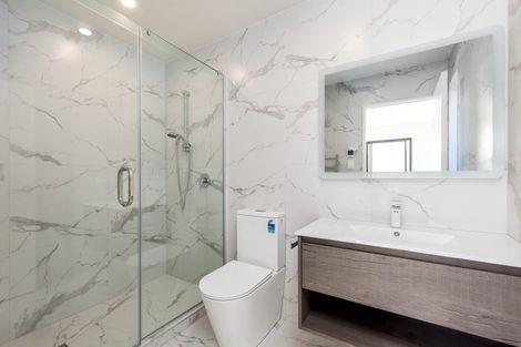 Photo of property in 1 Sunnyheights Road, Orewa, 0931