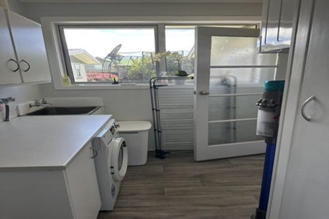 Photo of property in 31 Hutchins Street, Waitara, 4320