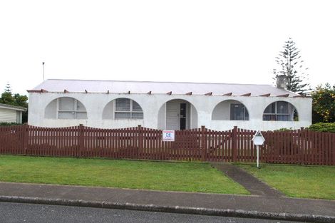 Photo of property in 1 Sutton Avenue, Mangere East, Auckland, 2024