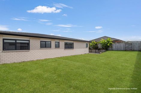 Photo of property in 13 Olney Court, One Tree Point, 0118