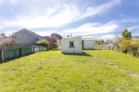 Photo of property in 10 Tennyson Street, Dannevirke, 4930