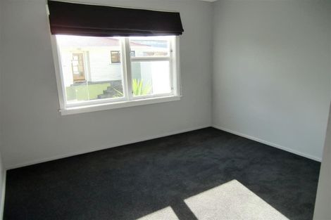 Photo of property in 6 Hillside Crescent, Westown, New Plymouth, 4310