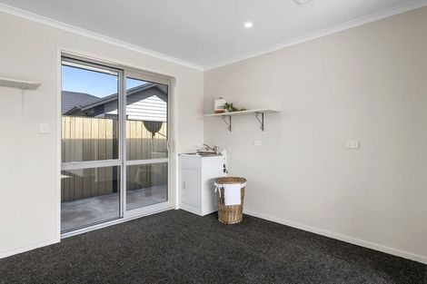Photo of property in 17 Waitaha Place, Bell Block, New Plymouth, 4312