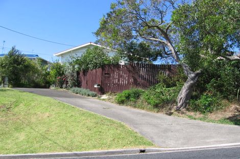 Photo of property in 2/13 Watea Road, Torbay, Auckland, 0630