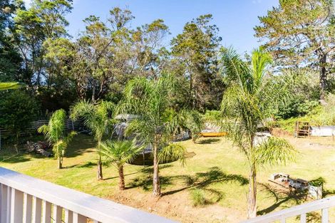 Photo of property in 106 Komiti Road, Tinopai, Matakohe, 0593