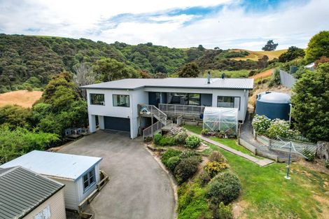 Photo of property in 1420 Taieri Mouth Road, Taieri Mouth, Brighton, 9091