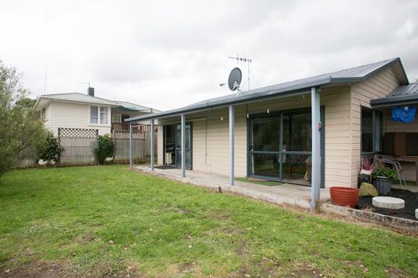 Photo of property in 2/21 Rawhiti Street, Taupo, 3330