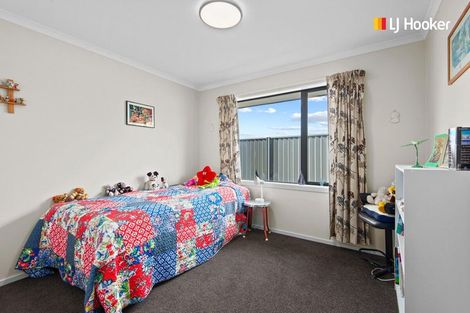 Photo of property in 12 Centre Street, Mosgiel, 9024