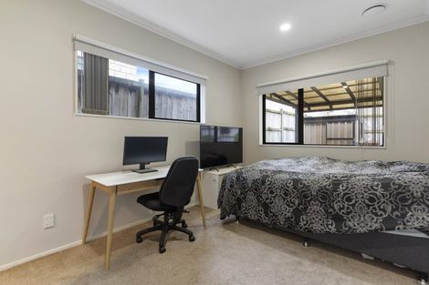 Photo of property in 25 Drumbuoy Drive, Flat Bush, Auckland, 2019