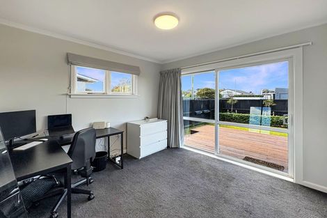 Photo of property in 1/218 Pine Avenue, South New Brighton, Christchurch, 8062