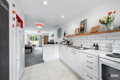 Photo of property in 208b Major Drive, Kelson, Lower Hutt, 5010