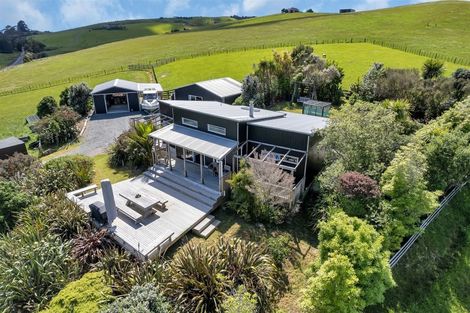 Photo of property in 1713 Matapouri Road, Matapouri, Whangarei, 0173