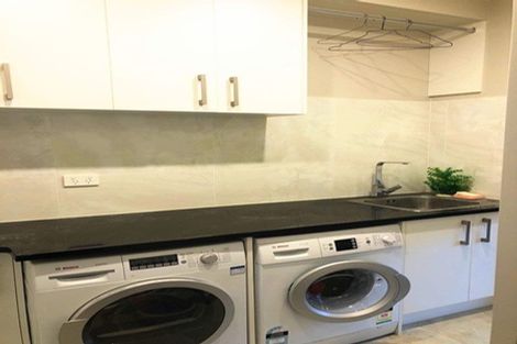 Photo of property in 16 Evelina Lane, Flat Bush, Auckland, 2019