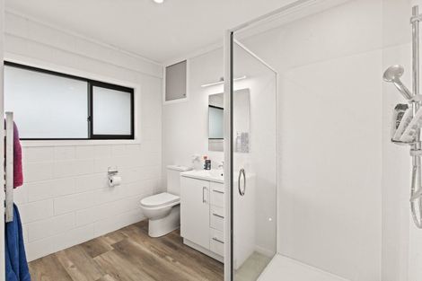 Photo of property in 6a Cutfield Street, Inglewood, 4330