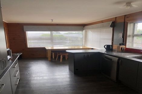 Photo of property in 11 Valley Road, Te Puke, 3119