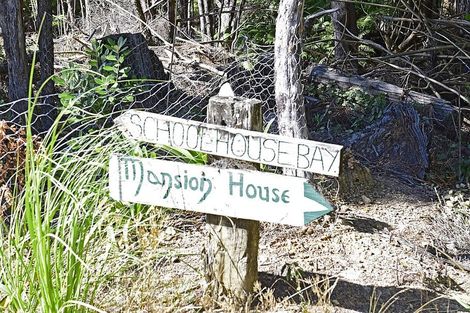 Photo of property in 6 Lavinia Place, Kawau Island, 0920