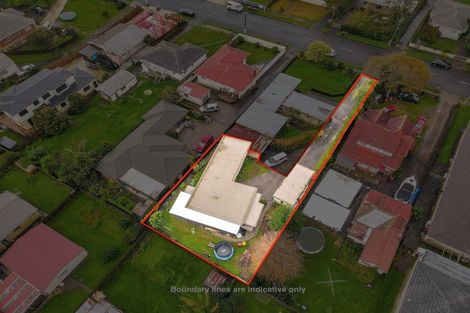 Photo of property in 2/40 Churchill Avenue, Manurewa, Auckland, 2102