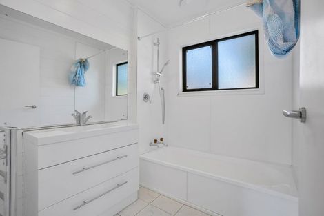 Photo of property in 3a Lambeth Road, Mount Eden, Auckland, 1041