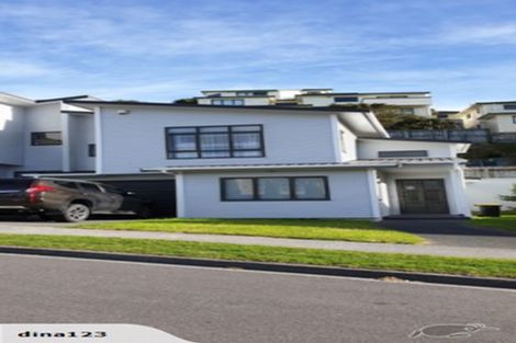 Photo of property in 6a Claverton Grove, Churton Park, Wellington, 6037