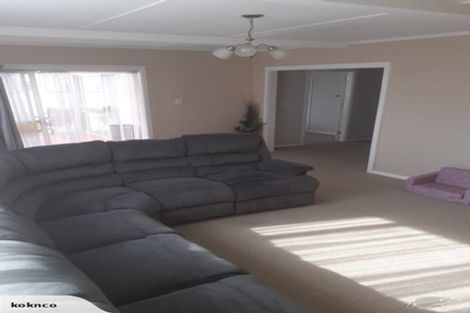 Photo of property in 19 Shackleton Street, Maraenui, Napier, 4110