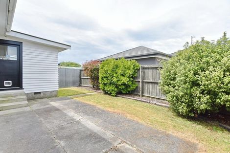 Photo of property in 242 Mairehau Road, Burwood, Christchurch, 8083