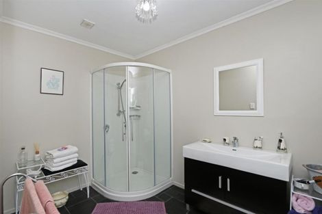 Photo of property in 202 Tasman Street, Opunake, 4616