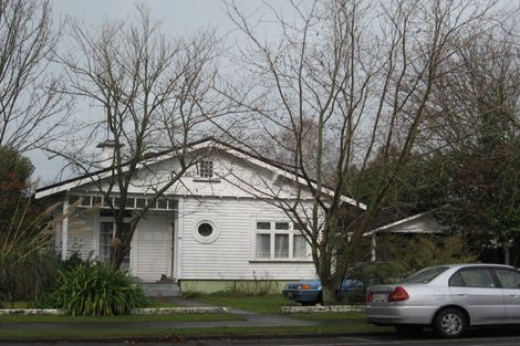 Photo of property in 34 Te Aroha Street, Hamilton East, Hamilton, 3216