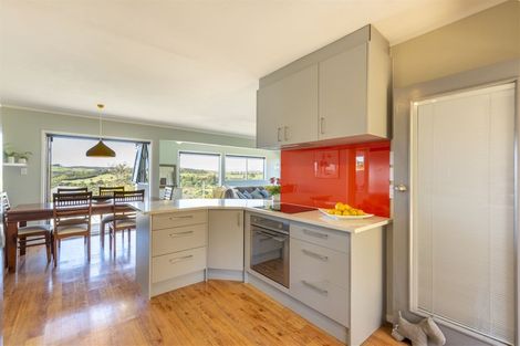 Photo of property in 9 Everard Avenue, Army Bay, Whangaparaoa, 0930