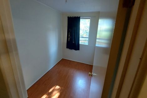 Photo of property in 27 Mary Huse Grove, Manor Park, Lower Hutt, 5019