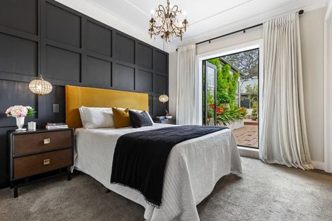 Photo of property in 10a Victoria Road, Devonport, Auckland, 0624